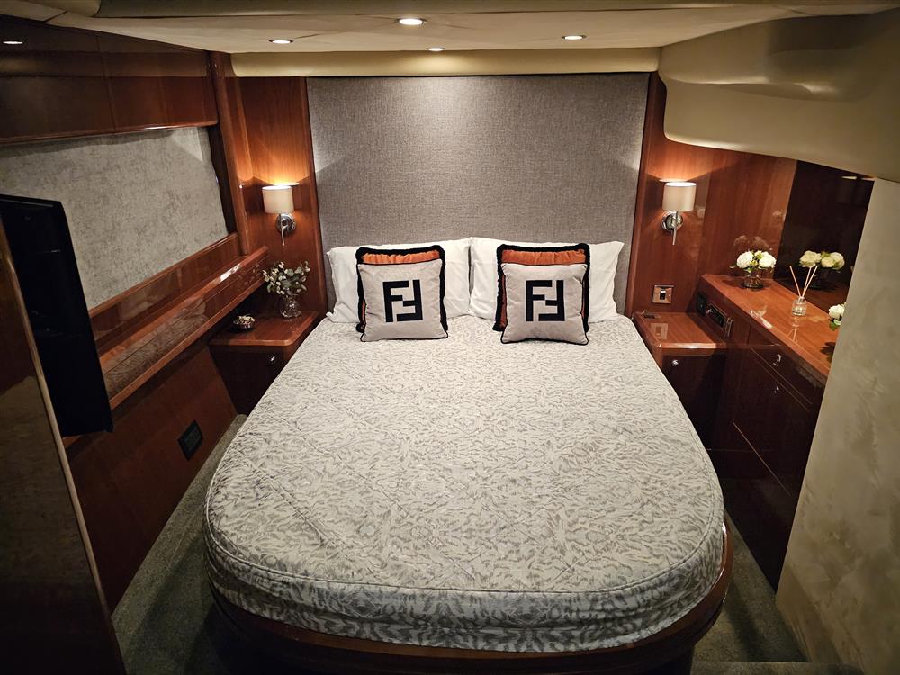 Princess 21M