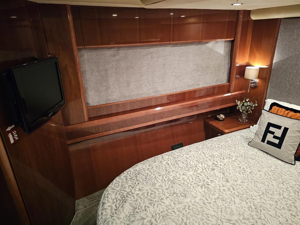 Princess 21M