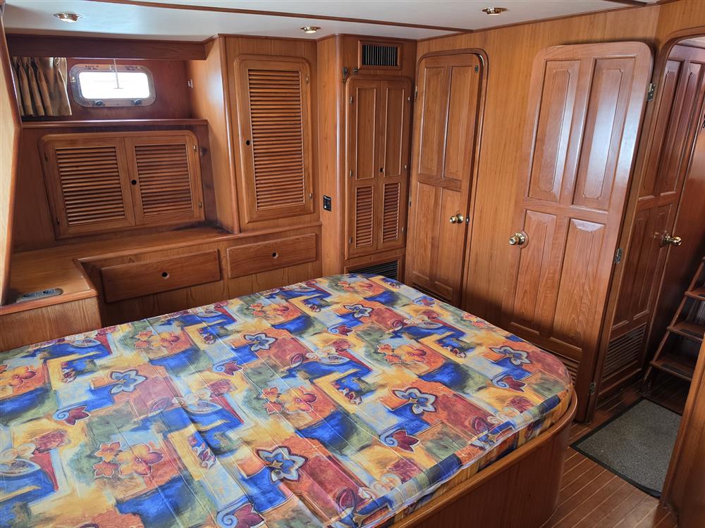 Trader 475 Signature
