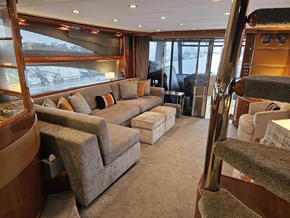 Princess 21M