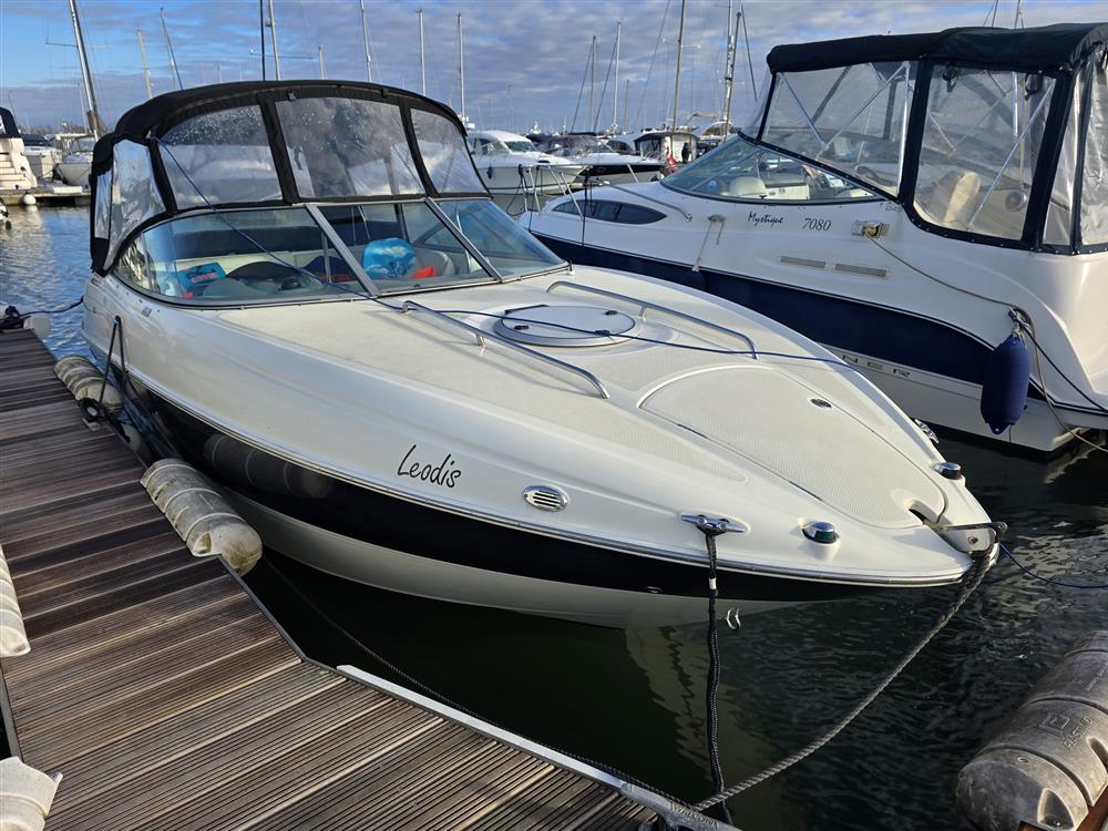 Bayliner 802