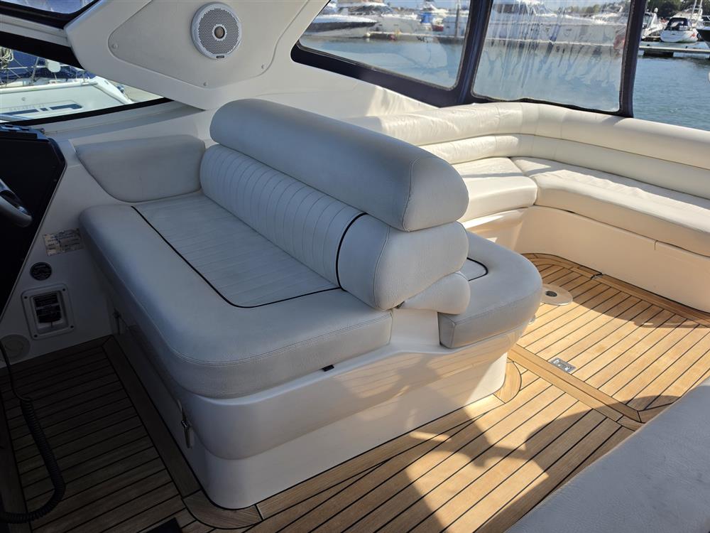 Sealine S34