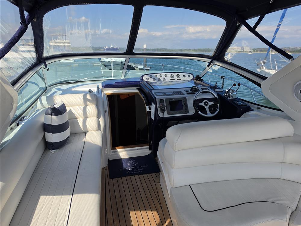 Sealine S34