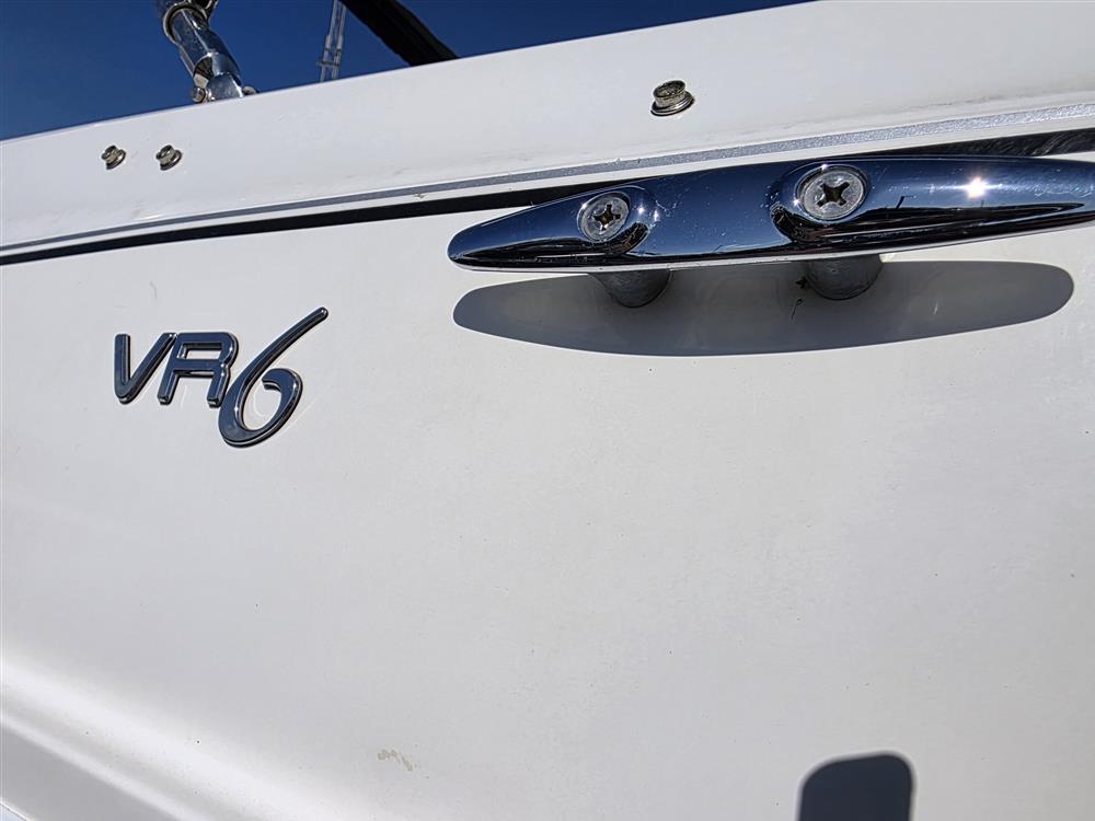 Bayliner Vr6