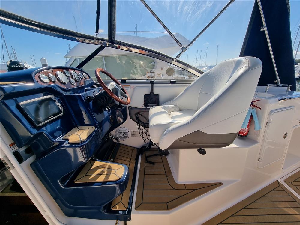 Regal 2565