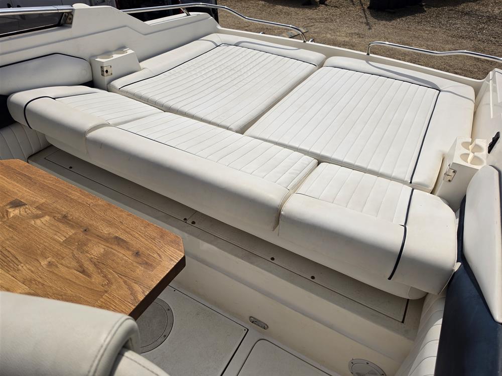 Sunseeker Hawk 27