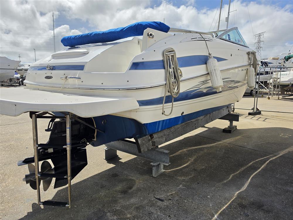 Maxum 2400 Sc3