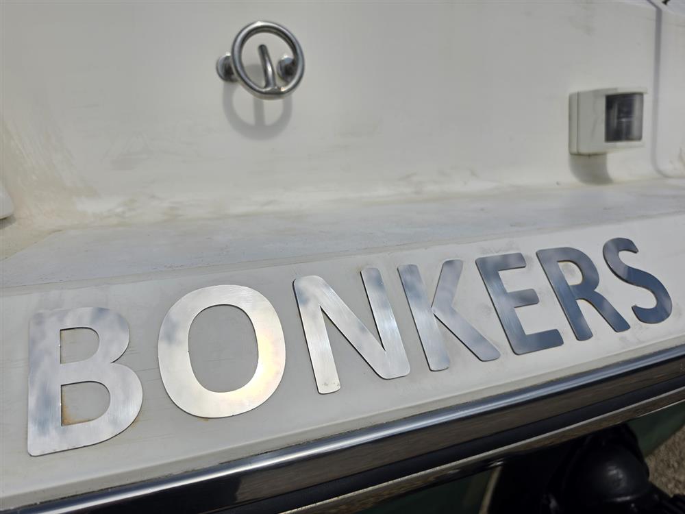 Sunseeker Hawk 27