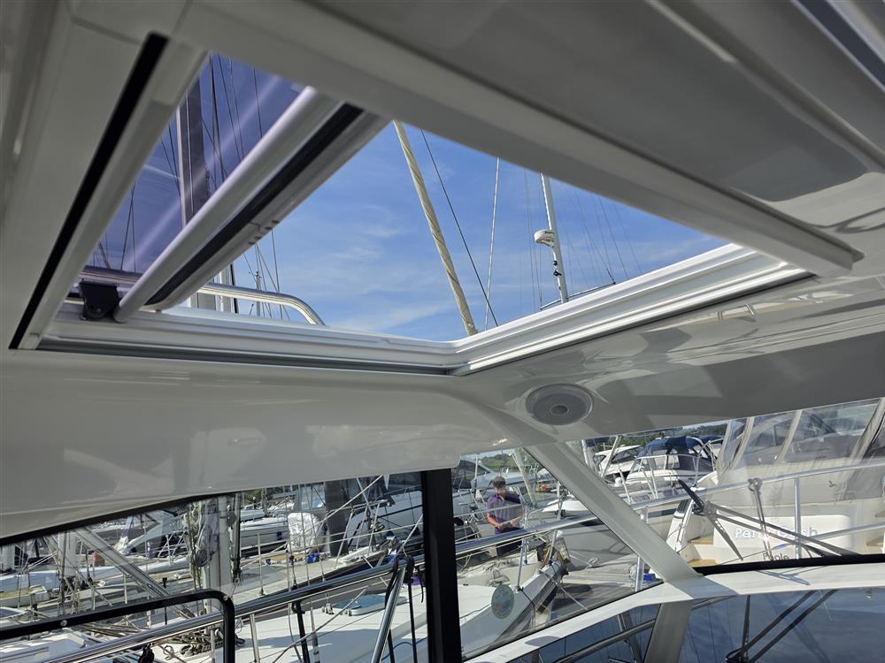 Beneteau Antares 11