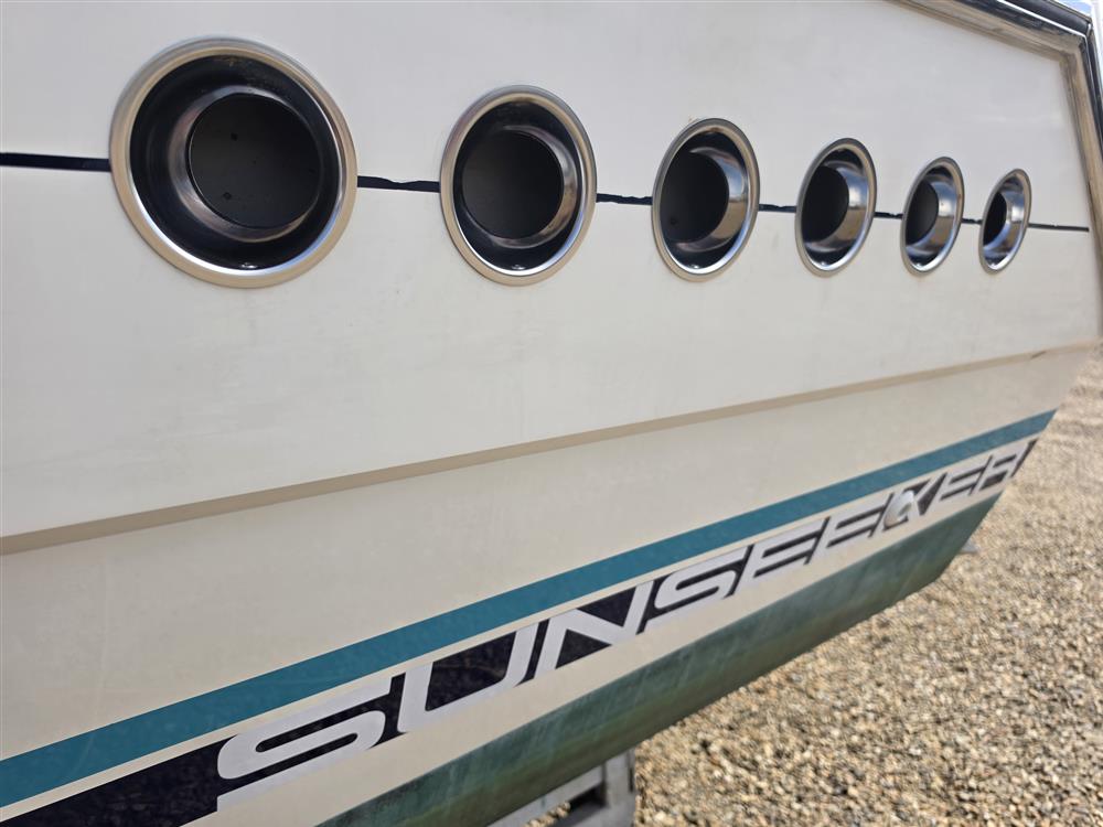 Sunseeker Hawk 27