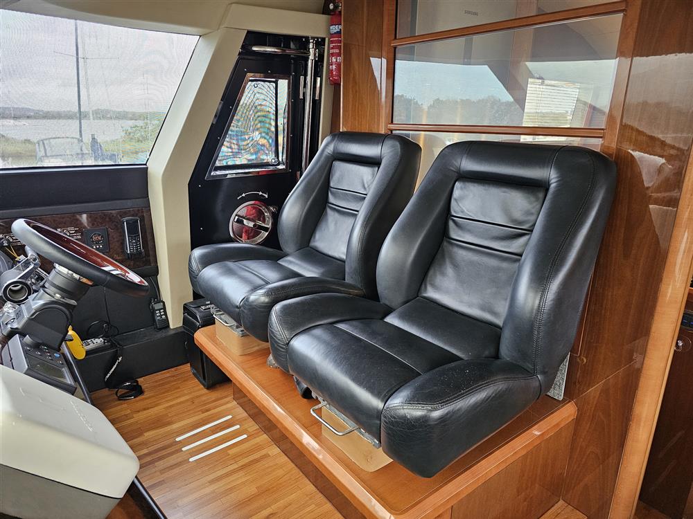 Princess 21M