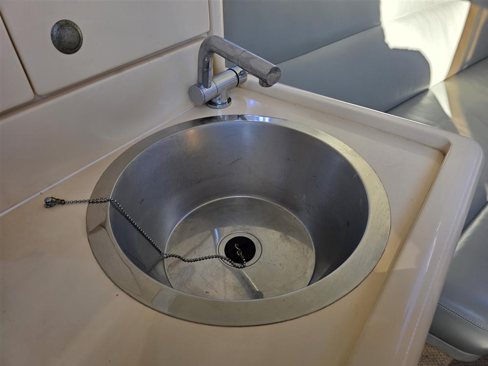 Sunseeker Mohawk 29