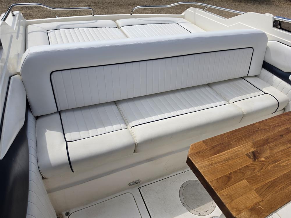 Sunseeker Hawk 27