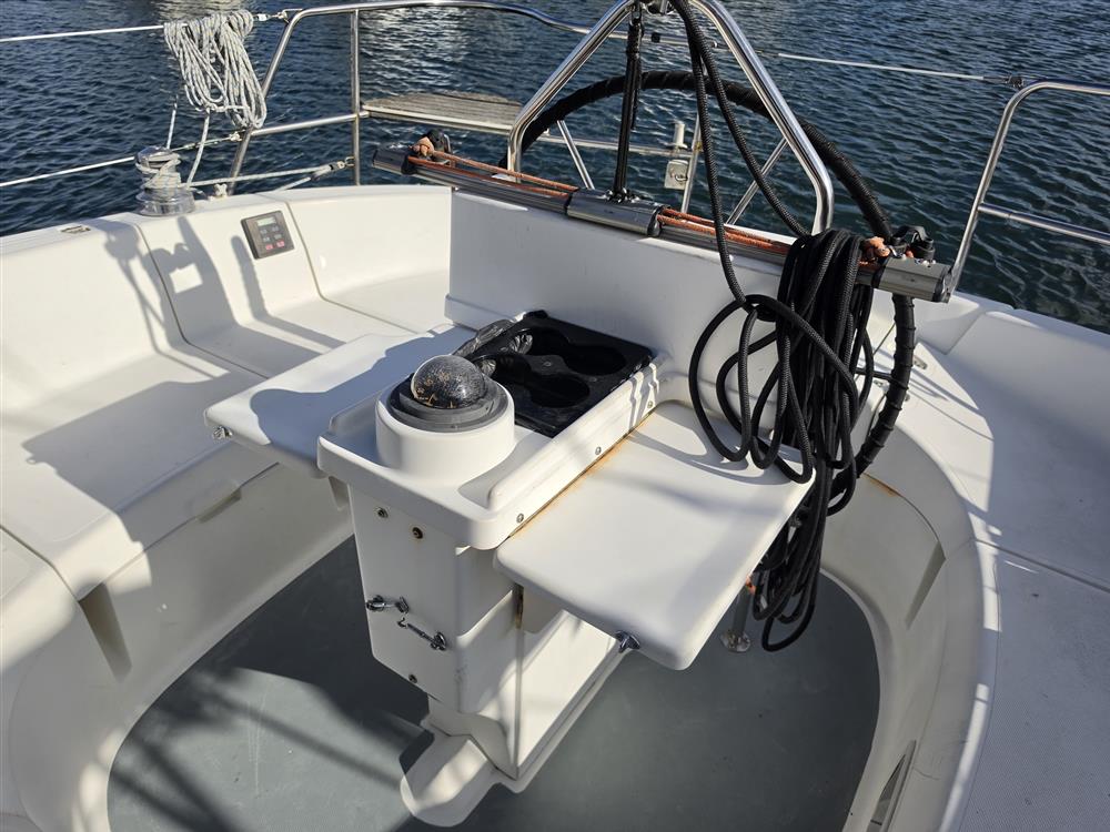 Hunter Legend 336