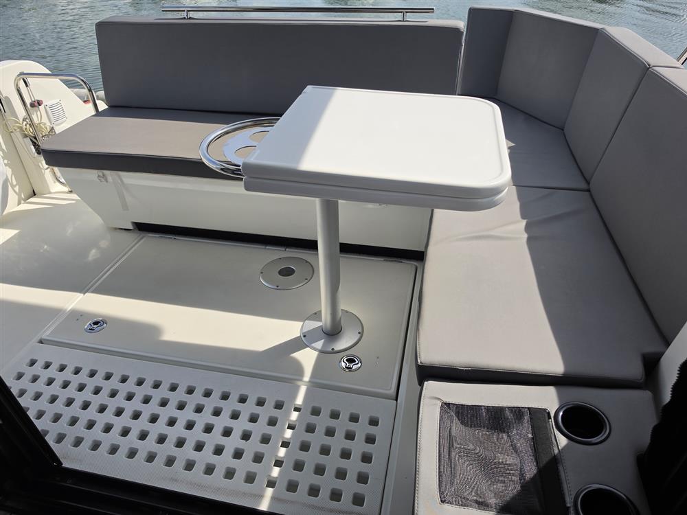 Beneteau Antares 11