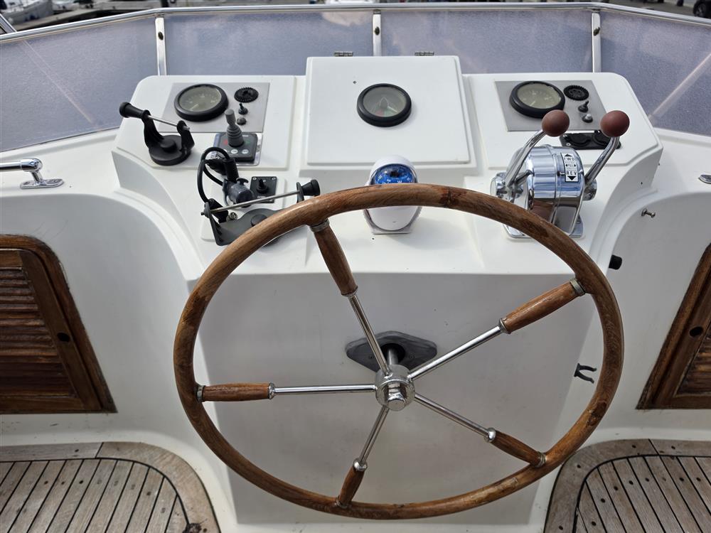 Trader 475 Signature