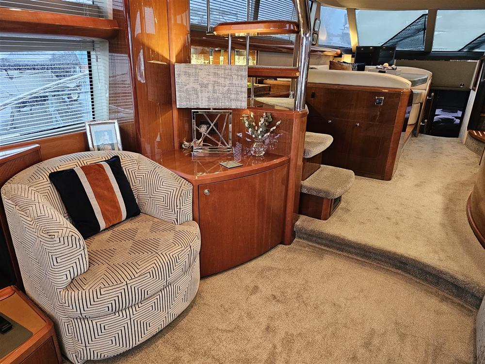 Princess 21M