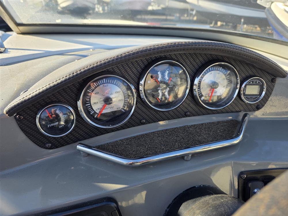 Stingray 215 Lr