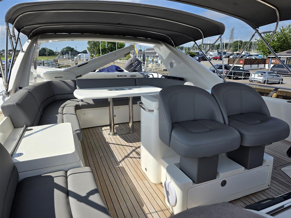 Princess 21M