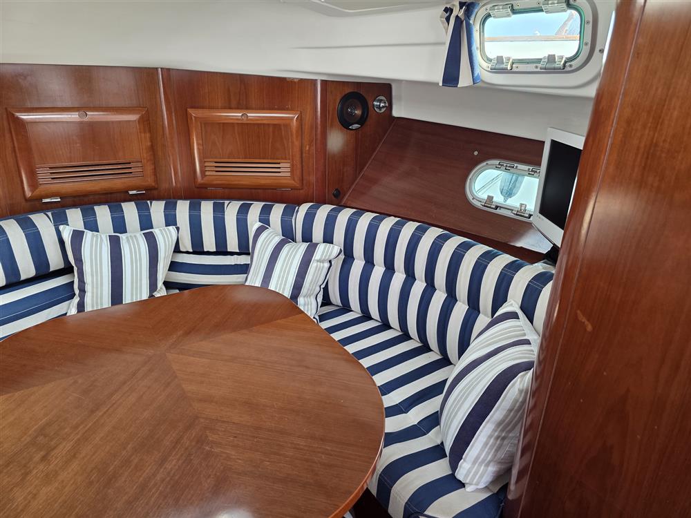 Beneteau Ombrine 801