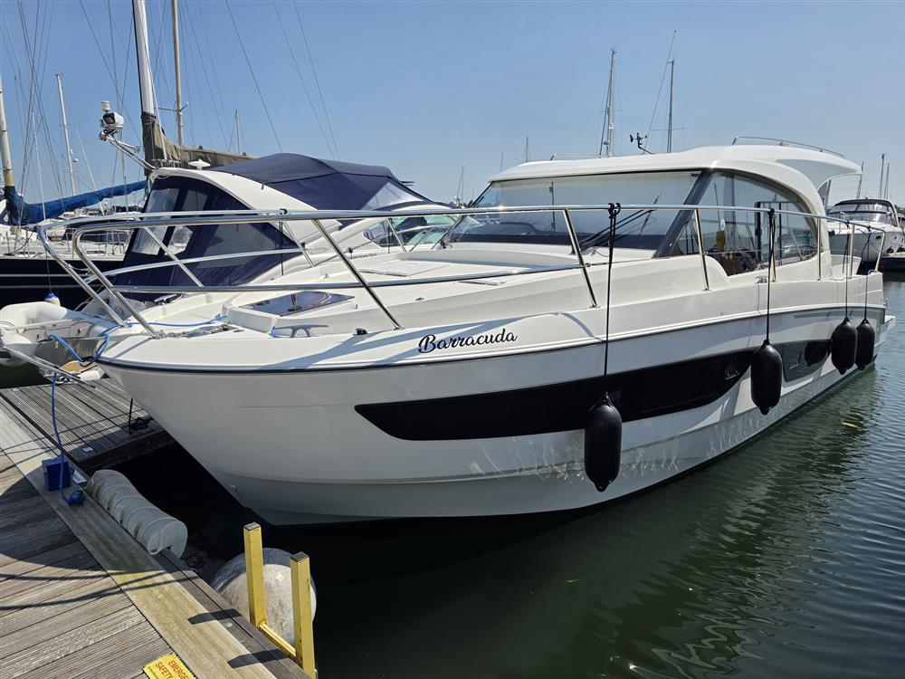 Beneteau Antares 11