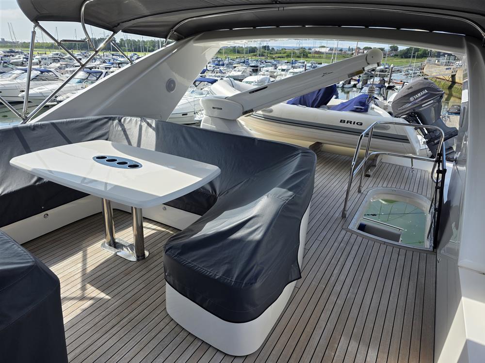 Princess 21M