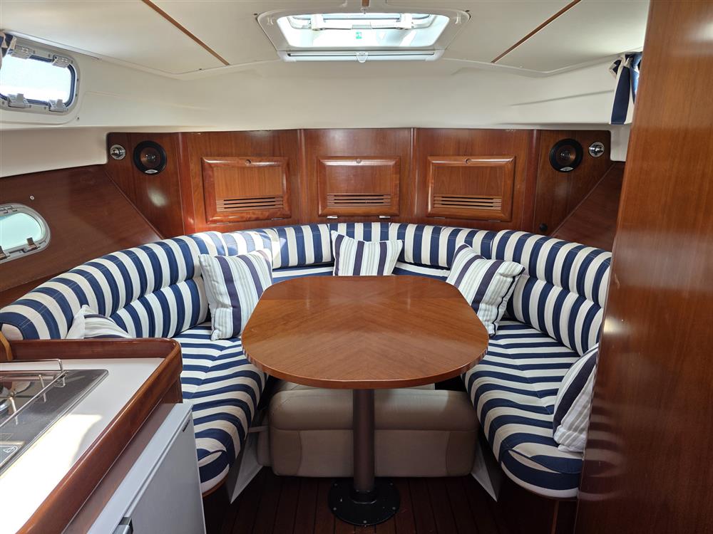 Beneteau Ombrine 801